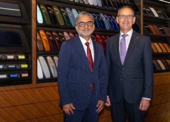 رولز-رويس موتور كارز  تُعلن عن أوّل وكيل معتمد لها في جمهورية مصر العربية