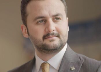 مشهد غنائي بصري غير مسبوق يرفع سقف الإعلانات.. زين العابدين يُبهر الجمهور بإبداع “نيتوس”