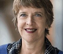 خبراء دوليون: فوضى التشريعات تعزز انتشار السوق السوداء والتجارة غير المشروعة