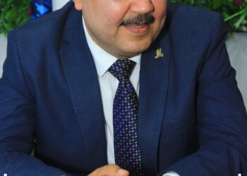 ميشيل الجمل: مطلوب جذب استثمارات صناعية وزراعية وسياحية بمنطقة رأس الحكمة