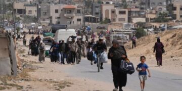 وقف إطلاق النار بعد وابل الصواريخ: تراجع إسرائيلي في غزة تحت ضربات إيران