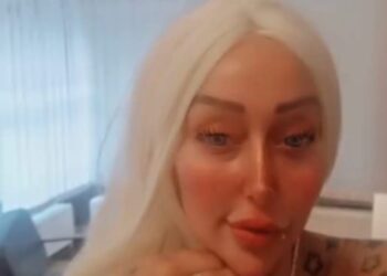 البلوجر وسيدة الأعمال فرح معروفى تعود من جديد على السوشيال ميديا