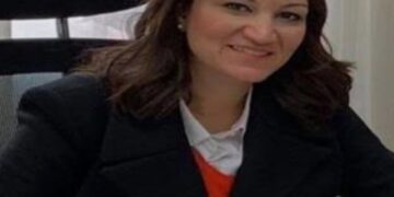 الدكتورة هند عبد الحليم.. نموذج مشرف للقيادة النسائية وخدمة المواطن بمحافظة الجيزة