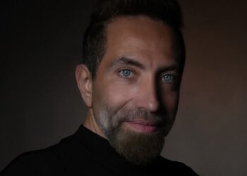 المخرج الكبير كريم كمال: السينما في خطر.. بين زمن الفن الجميل وواقع يهدد وعي الأجيال