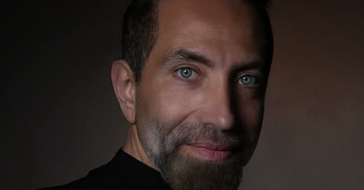 المخرج الكبير كريم كمال: السينما في خطر.. بين زمن الفن الجميل وواقع يهدد وعي الأجيال