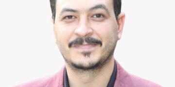 الوهم يكسر.. إعلامي بكاميرا وميكروفون أم متحدث بلا مسؤولية؟