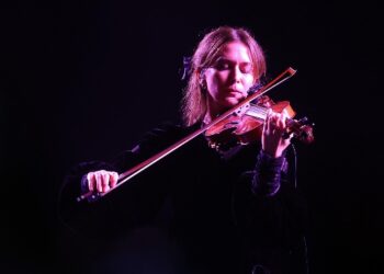 كايروكي وGhostly Kisses يشعلان مسرح أرينا عبادي الجوهر في ليلة استثنائية من موسم جدة