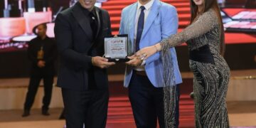 شكر وتقدير للدكتور علي مصطفى من مهرجان الصخرة