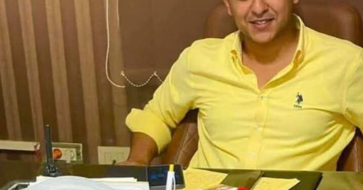 تهنئة مستحقة من الإعلامي الكبير تامر بسيوني تجديد الثقة في الرائد عمرو الببلاوي معاون مباحث قسم ثانى أكتوبر..