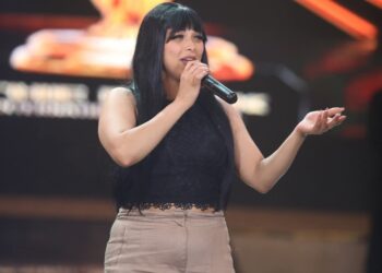 حضور مشرف وتألق فني لافت: تكريم المطربة توتا في مهرجان الصخرة