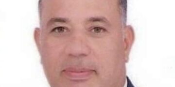 اللواء المهندس أيمن السعيد… قائد حكيم ورؤية تنبض بحب الشارع القناوي