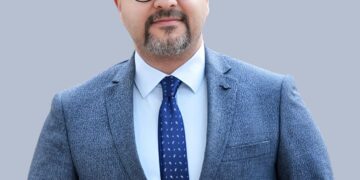 خبير ذكاء اصطناعي يحذر: سباق الذكاء الخارق بدأ فعليً واعتماد سياسة البيانات المفتوحة خطوة حاسمة لتعزيز جاهزية مصر