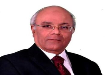 محمد عطية الفيومي: القضاء على البيروقراطية والروتين ضرورة لبلوغ أهداف توطين الصناعة