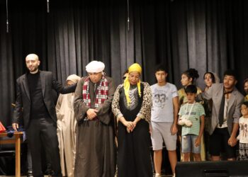 انتصار أحمد تكشف ملامح جديدة في مسرحية “اللي ما يشتري يتفرج”