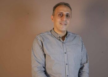 دكتور مصطفى محمود يحذر: جفاف الفم قد يكشف أمراضًا خطيرة ويؤثر على الصحة العامة