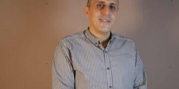 دكتور مصطفى محمود يحذر: جفاف الفم قد يكشف أمراضًا خطيرة ويؤثر على الصحة العامة