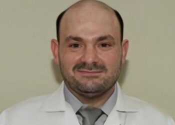 في حديثه عن” إبر التخسيس”د.أحمد نبيل الاخصائي بمستشفيات الحمادي