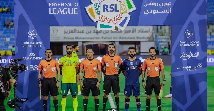 نسور الدانة تحلّق عاليًا.. فوز ثانٍ يضع الخليج في صدارة دوري روشن