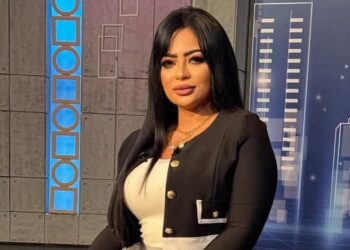 الإعلامية جينا فتحي.. صوت الحقيقة في الملف الصناعي والعقاري