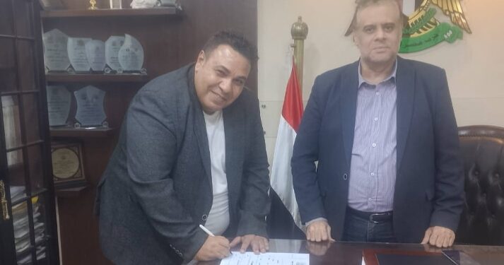 الإعلامي تامر بسيوني يوقع استمارة الترشح لانتخابات مجلس النواب 2025