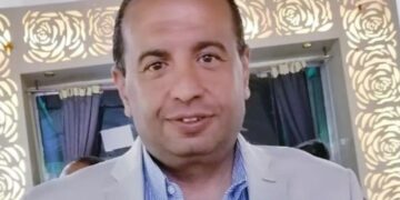 نائب الغلابة ووزير السعادة.. يرفض دخول البرلمان من أوسع أبوابه