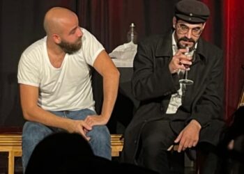 بعد نجاح مسرحية “ما بدي افقسكن”..المخرج الياس حايك: سعيد بتجربتي المسرحية الأولى وبتفاعل المشاهدين معها