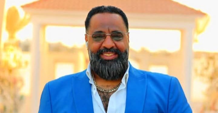 المستشار محمود كمال رضوان يهنئ الريس إسماعيل دولار باختياره أفضل شخصية لعام 2025