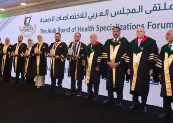 بحضور عادل عدوي  احتفي المجلس العربي للاختصاصات الصحية بعمان ، بتخريج دفعة جديدة من الأطباء والممرضين الاختصاصيين من جميع الدول العربية