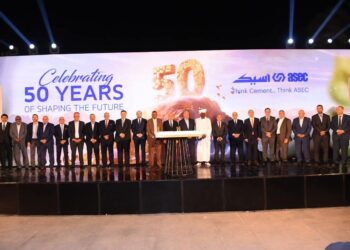 “أسيك” تحتفل باليوبيل الذهبي بحضور وزير قطاع الأعمال وكوكبة من رجال الصناعة