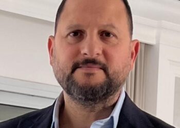 ‏انتهاء خلاف شقيق الفنان عماد زيادة وإحدى الشركات الأجنبية في قضية إصدار شيكات بنكية