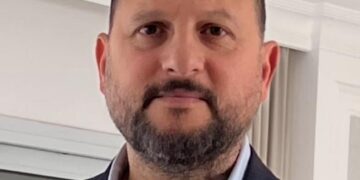 ‏انتهاء خلاف شقيق الفنان عماد زيادة وإحدى الشركات الأجنبية في قضية إصدار شيكات بنكية