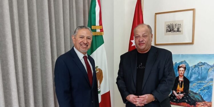 سماوي يلتقي السفير المكسيكي لدى الأردن