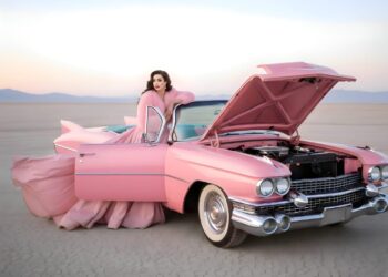 دوللي شاهين تطرح 4 برومو أغنيتها الجديدة  ”ترند”… فيديو