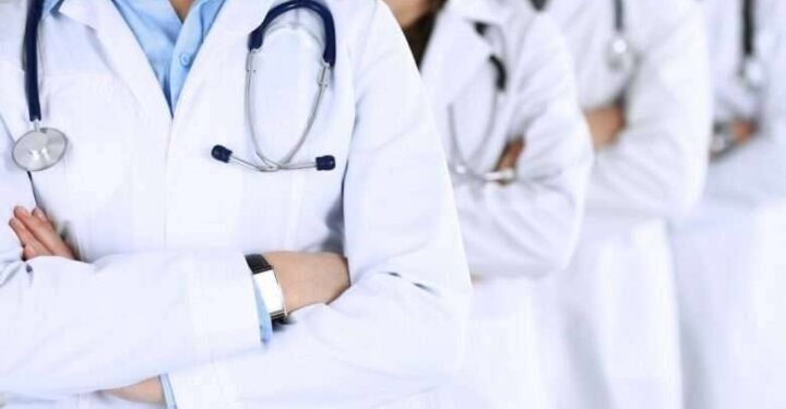 رابطة أصحاب مراكز التجميل بمصر تعلن دعمها الكامل لحملة “خالتو لابسة بالطو” لمواجهة منتحلي صفة الأطباء