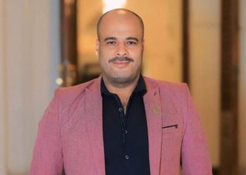 المخرج أكرم درة مخرج عالمى لدية تاريخ حافل فى مجال الإخراج والإعلام