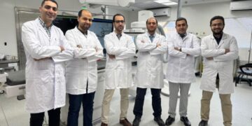 مستشفيات جامعة عين شمس تحقق إنجازًا عالميًا بعلاج 12 مريضًا في وحده القسطرة المخية