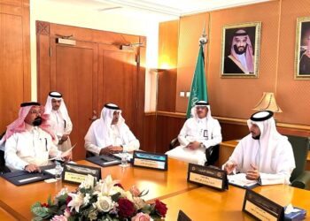 برئاسة السيف.. محلي القطيف يستعرض مشاريع 2025 ومقترح السوق البحري التراثي بالمحافظة