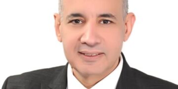 تكريم اللواء الدكتور محمد عبد السلام مك كأفضل شخصية لعام 2025