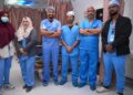 جراحة دقيقة تنقذ بصر لمريض ثلاثيني بعد معاناة طويلة مع متلازمة وراثية نادرة