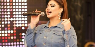 نجاح مذهل المطربة مونيكا روبرت وتتصدر التريند على السوشيال ميديا ويتم تكريمها فى مهرجان golgen vipes