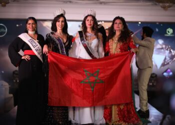 سكينه بوزيدي ملكة جمال العرب للقارات بأمريكا تختطف لقب الوصيفه الأولي في ختام المسابقة بمصر