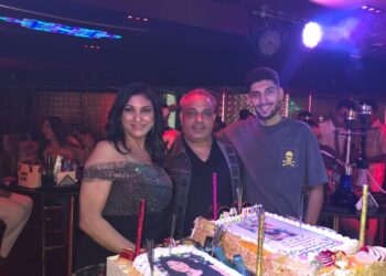 المطرب ماجد الصافي يحتفل بعيد ميلاد زوجته لينا الصافي في أجواء مذهلة