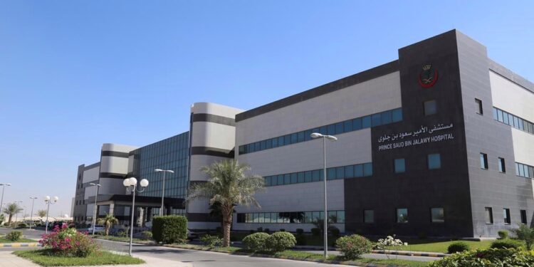 مستشفى الأمير سعود بن جلوي بالأحساء ينقذ مريضًا من مرض مناعي نادر
