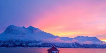 فلكية جدة..  آخر غروب للشمس في ترومسو