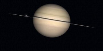 فلكية جدة…  اليوم : إنتهاء حركة زحل التراجعية 🪐