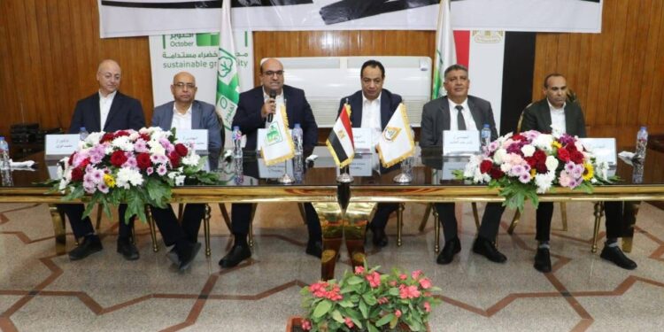 شهدت مدينة السادس من أكتوبر احتفالًا رسميًا لتكريم المهندس محمد مصطفى، الرئيس السابق لجهاز