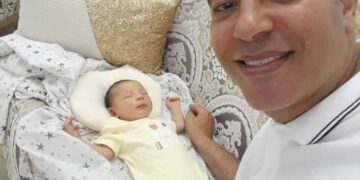 الإعلامي عبد الغني عوض يحتفي بقدوم «ريّان» ويُهنّئ وليد الحجري متمنيًا له حياة عامرة بالطاعة والسعادة