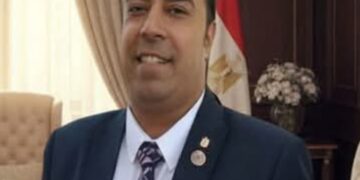 الشعب يكتب اليوم صفحة جديدة في مسيرة الديمقراطية المصرية