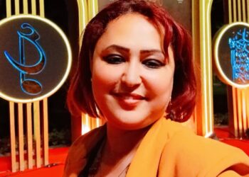 الإعلامية إيمى عبد العزيز تهنئ الأستاذ عمرو الجندى بالشفاء التام بعد العملية