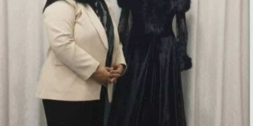 أمل العمامي… بصمة ليبية راقية تتألّق في مهرجان “آخر موضة” الموسم 41 – القاهرة 12 ديسمبر 2025